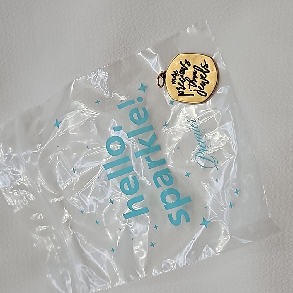 2 sided necklace pendant